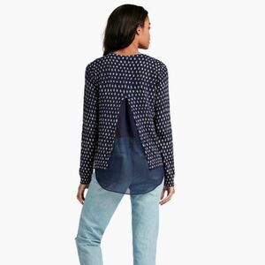 🇬🇪🔹️Lucky Blue Semi Sheer Lightweight Split Back Sweater Medium